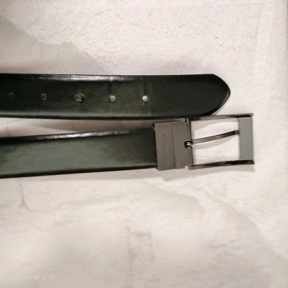 Steve Madden Black/Brown Reversible Sz 38 Belt Silver Buckle Classic Business